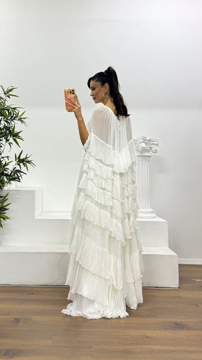 Beyaz Bohem Fırfır Detaylı Özel Tasarım Abiye Elbise